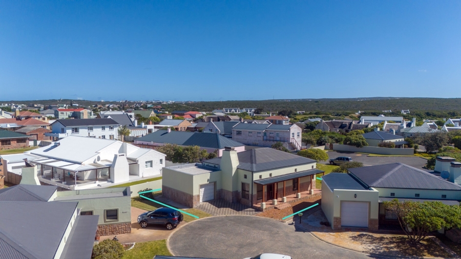 3 Bedroom Property for Sale in Struisbaai Western Cape